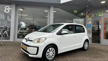 Gebruikt 2021 VW up! Hatchback | € 12.898 (Eerlijke prijs)