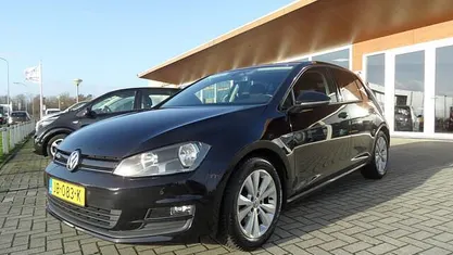 Occasion 2016 VW Golf VII Comfortline Hatchback | € 10.900 (Eerlijke prijs)