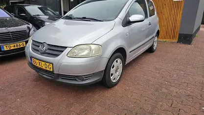 Occasion VW Fox Trendline 75 PK (55 kW) 2007 Grijs Hatchback