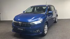 Gebruikt 2021 Dacia Sandero Comfort Hatchback | € 14.500 (Eerlijke prijs)
