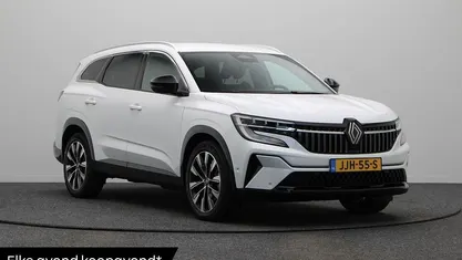Wit Gebruikt 2024 Renault Espace Techno SUV | € 36.440 (Eerlijke prijs)