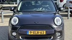 Bruin, metallic lak Gebruikt 2014 Mini Cooper Hatchback | € 10.945 (Eerlijke prijs)