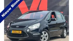Zwart, metallic lak Gebruikt 2015 Ford S-MAX Platinum MPV | € 11.948 (Eerlijke prijs)