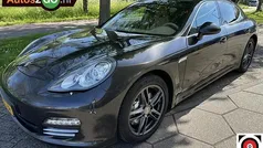 Grijs Gebruikt 2011 Porsche Panamera Sedan | € 22.500 (Super prijs)