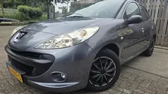 Grijs Gebruikt 2010 Peugeot 206+ Hatchback | € 3.299 (Goede deal)