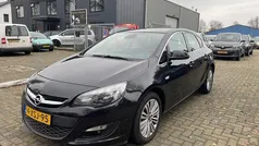 Gebruikt 2014 Opel Astra Business Hatchback | € 6.249 (Eerlijke prijs)