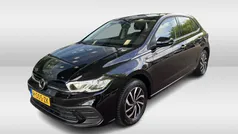 Zwart Gebruikt 2023 VW Polo Life Hatchback | € 19.450 (Eerlijke prijs)