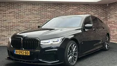 Zwart Gebruikt 2020 BMW 745e Executive Sedan | € 58.495 (Eerlijke prijs)