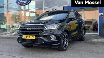 Occasion 2017 Ford Kuga ST-Line SUV | € 16.945 (Eerlijke prijs)