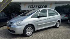 Grijs Gebruikt 2007 Citroën Xsara Picasso MPV | € 919 (Eerlijke prijs)