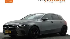 Grijs metallic Gebruikt 2018 Mercedes A200 AMG Hatchback | € 22.900 (Eerlijke prijs)