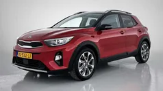 Rood Gebruikt 2019 Kia Stonic SUV | € 19.945 (Eerlijke prijs)