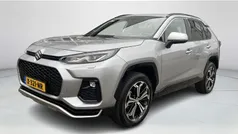 Silver metallic grijs Gebruikt 2023 Suzuki Across Style SUV | € 47.770 (Eerlijke prijs)