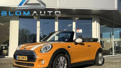 Occasion Mini Cooper Cabriolet Business 136 PK (100 kW) 2017 Oranje Cabriolet