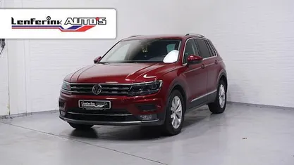Rood Occasion 2018 VW Tiguan SUV | € 23.800 (Goede deal)