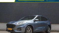Blauw Gebruikt 2022 Ford Kuga ST-Line SUV | € 28.935 (Eerlijke prijs)