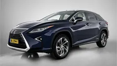 Deep blue (donker blauw metallic) Gebruikt 2017 Lexus RX450h President Line SUV | € 38.450 (Goede deal)