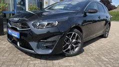 Zwart Gebruikt 2022 Kia Ceed Stationwagen | € 26.400 (Eerlijke prijs)