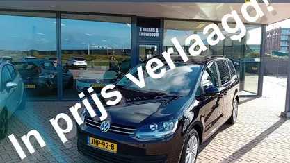 Zwart Gebruikt 2017 VW Sharan Comfortline MPV | € 23.995 (Goede deal)