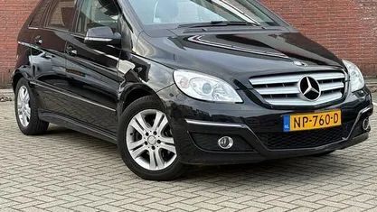 Occasion 2011 Mercedes B180 MPV | € 4.450 (Goede deal)