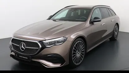 Gebruikt 2024 Mercedes E300 AMG line Stationwagen | € 59.500 (Eerlijke prijs)