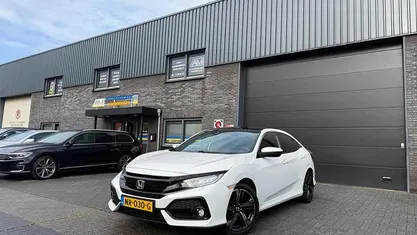 Occasion 2017 Honda Civic Executive Hatchback | € 14.950 (Eerlijke prijs)