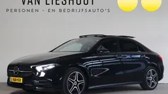 Zwart Gebruikt 2021 Mercedes A250 Business Sedan | € 31.650 (Eerlijke prijs)