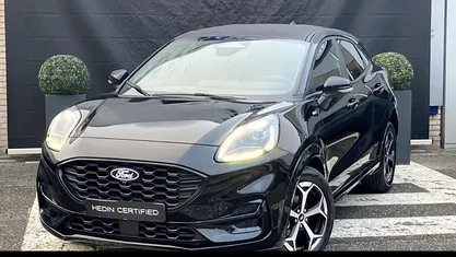 Zwart Occasion 2025 Ford Puma ST-Line SUV | € 29.945 (Eerlijke prijs)