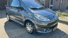 Peugeot 1007