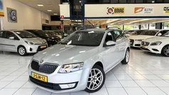 Grijs Gebruikt 2013 Skoda Octavia Stationwagen | € 9.450 (Eerlijke prijs)