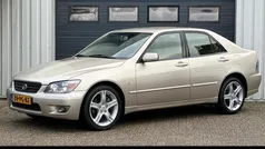 Lexus IS200