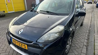 Occasion 2012 Renault Clio GrandTour Collection Stationwagen | € 1.500 (Super prijs)