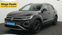 Zwart Gebruikt 2022 VW T-Roc Style SUV | € 29.900 (Eerlijke prijs)