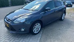 Grijs Gebruikt 2012 Ford Focus Titanium Hatchback | € 3.250 (Eerlijke prijs)