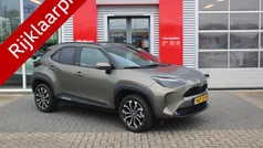 Groen Gebruikt 2024 Toyota Yaris Cross Plus SUV | € 30.900 (Eerlijke prijs)