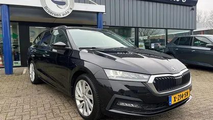 Gebruikt 2024 Skoda Octavia Business Line Stationwagen | € 25.245 (Goede deal)