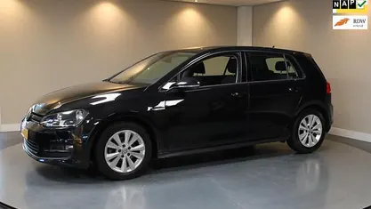 Occasion 2016 VW Golf VII Comfortline Hatchback | € 14.440 (Eerlijke prijs)