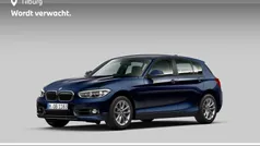 Blauw Gebruikt 2019 BMW 118 Sport Line Hatchback | € 20.880 (Eerlijke prijs)