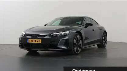 Grijs Occasion 2021 Audi e-tron GT quattro S-Line Sedan | € 48.935 (Super prijs)