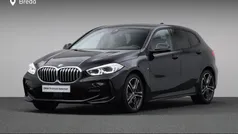 Gebruikt 2023 BMW 118 Comfort Edition Hatchback | € 30.880 (Eerlijke prijs)