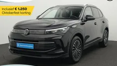 Zwart Gebruikt 2024 VW Tiguan Edition SUV | € 38.450 (Goede deal)