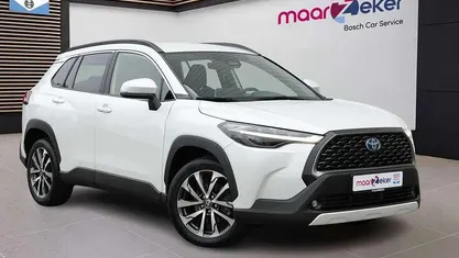 Wit Occasion 2023 Toyota Corolla Cross SUV | € 32.750 (Goede deal)