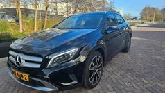 Zwart Gebruikt 2016 Mercedes GLA180 Prestige SUV | € 19.950 (Eerlijke prijs)