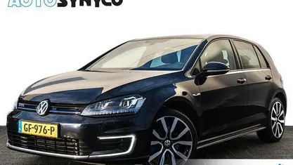 Occasion 2015 VW Golf VII GTE Hatchback | € 12.450 (Eerlijke prijs)