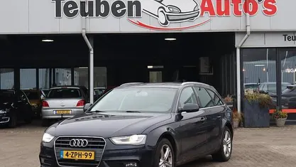 Occasion Audi A4 Basis 170 PK (125 kW) 2015 Blauw Stationwagen