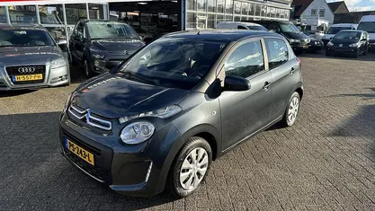 Grijs Gebruikt 2017 Citroën C1 Feel Hatchback | € 5.950 (Eerlijke prijs)