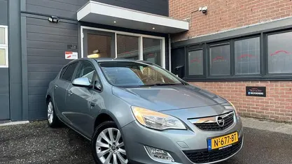 Occasion Opel Astra Cosmo 101 PK (74 kW) 2012 Hatchback