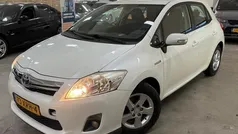 Wit Gebruikt 2012 Toyota Auris Hatchback | € 7.499 (Eerlijke prijs)