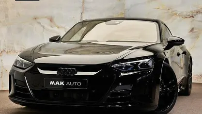 Zwart (metallic) Occasion 2022 Audi e-tron GT quattro Design Sedan | € 54.800 (Eerlijke prijs)