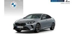 Grijs, metallic lak Nieuw 2025 BMW 220 M Sport Coupé | € 58.230 (Eerlijke prijs)